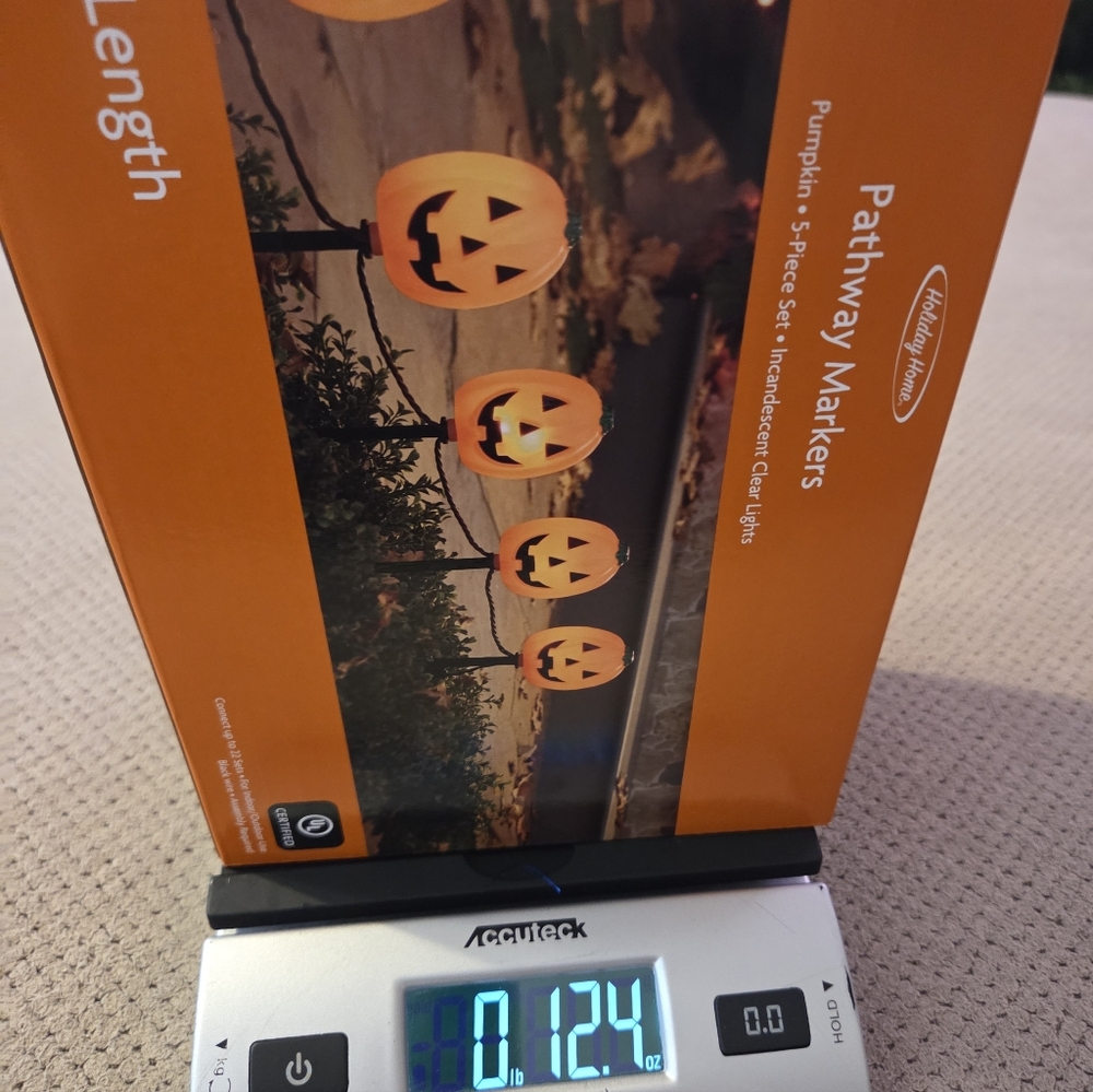 New Holiday Home Pathway Marker Pumpkin 5 count incandescent clear lights. 3.3ft - Picture 10 of 10